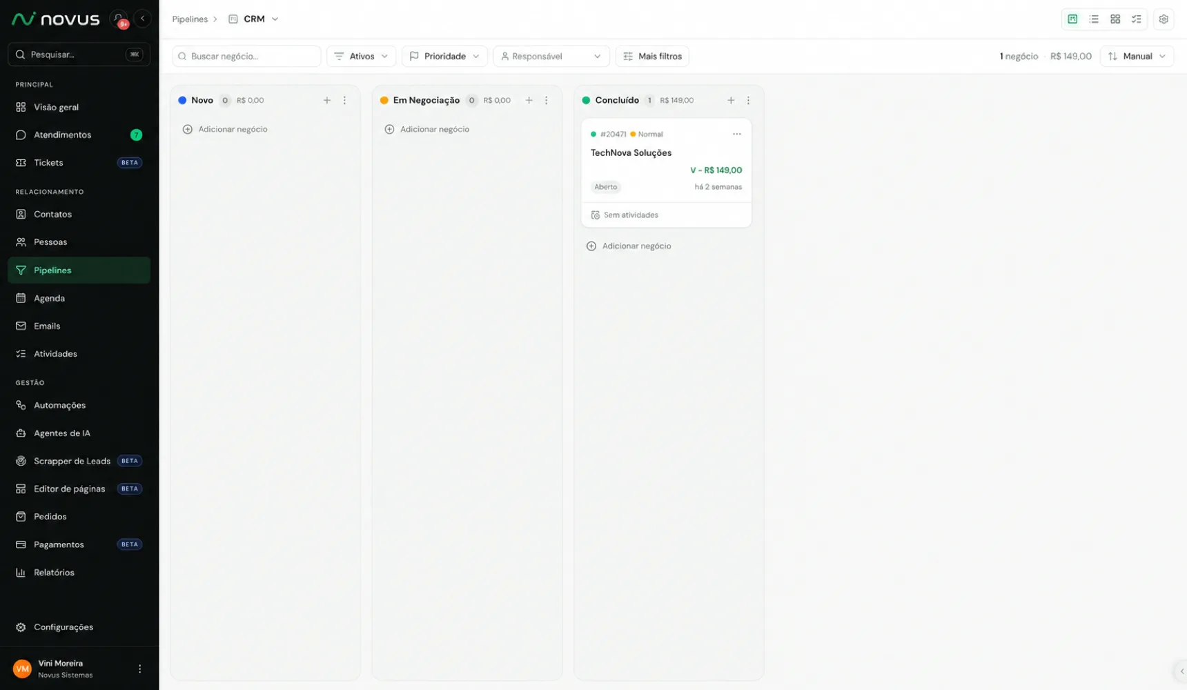 Funil kanban do Novus CRM com as etapas Novo, Em negociação e Concluído